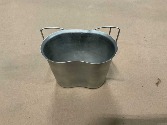 Drinking cup (4x)