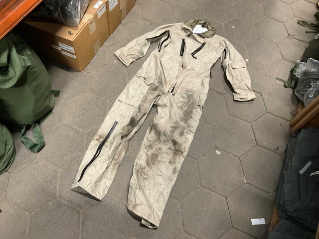 Small Fuel handler’s coverall