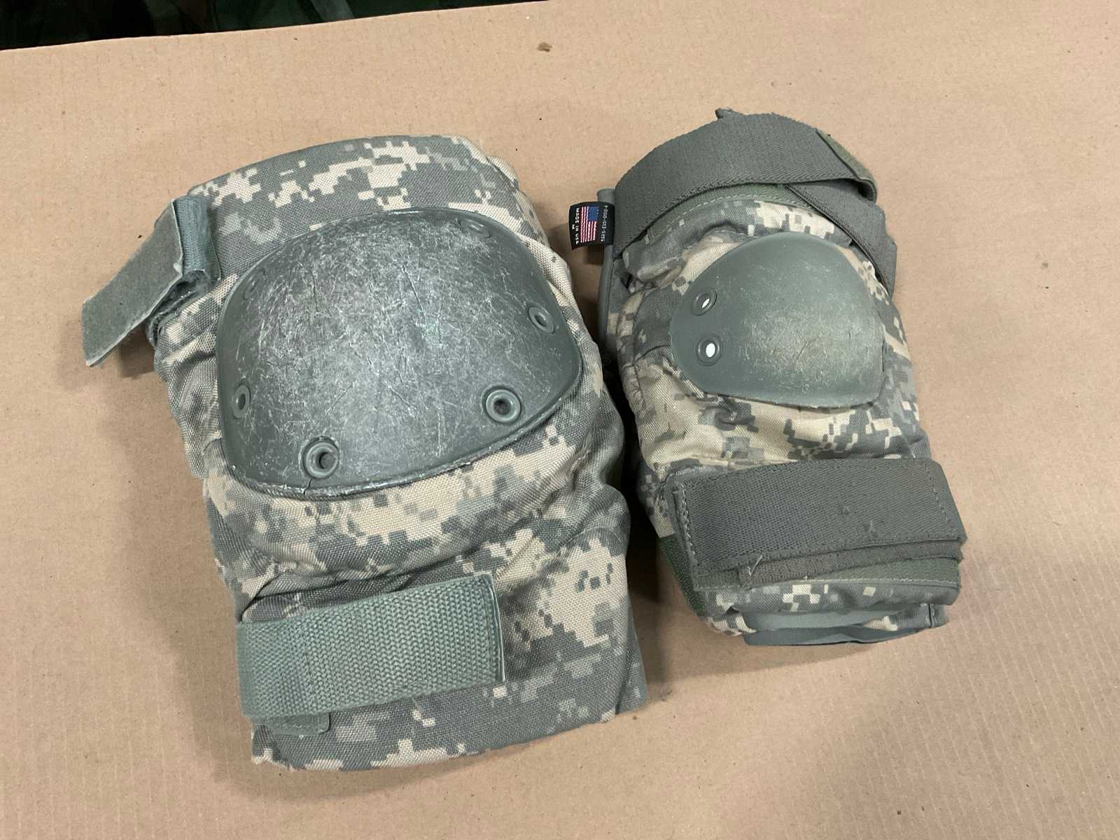 Knee and elbow pad set
