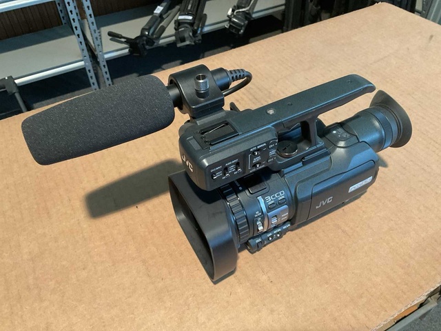 JVC GY-HM150U Videocamera