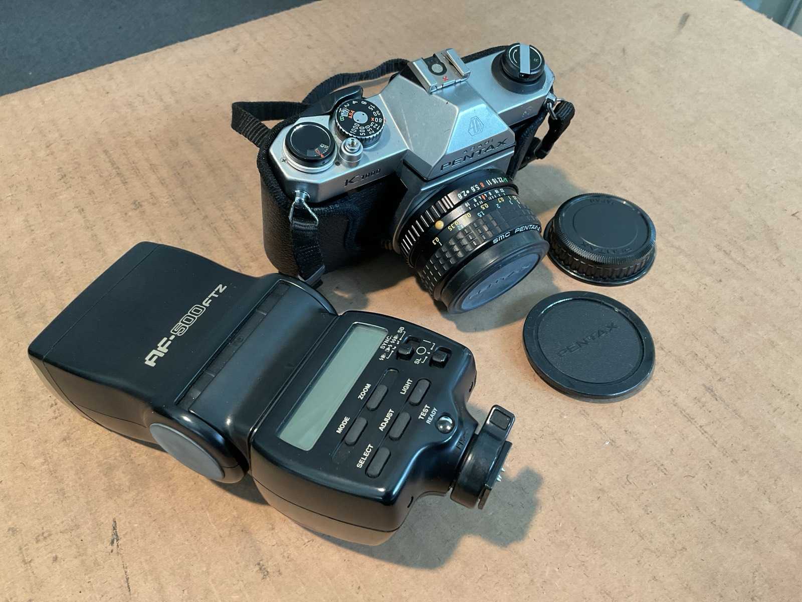 Pentax K 1000 Fotocamera set in tas