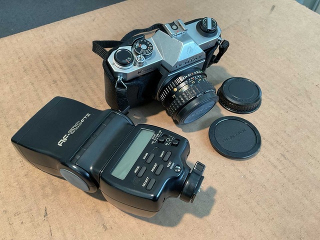 Pentax K 1000 Fotocamera set in tas