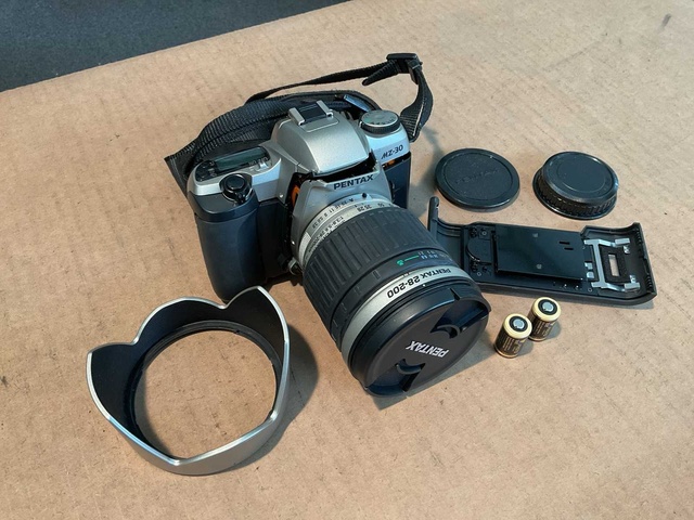 Pentax MZ-30 Fotocamera set in tas
