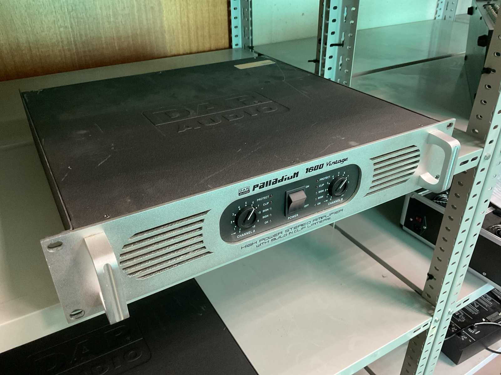 DAP audio Palladium 1600 vintage Stereo Amplifier
