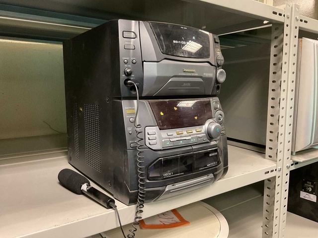 Panasonic SA-AK95 CD Stereo System