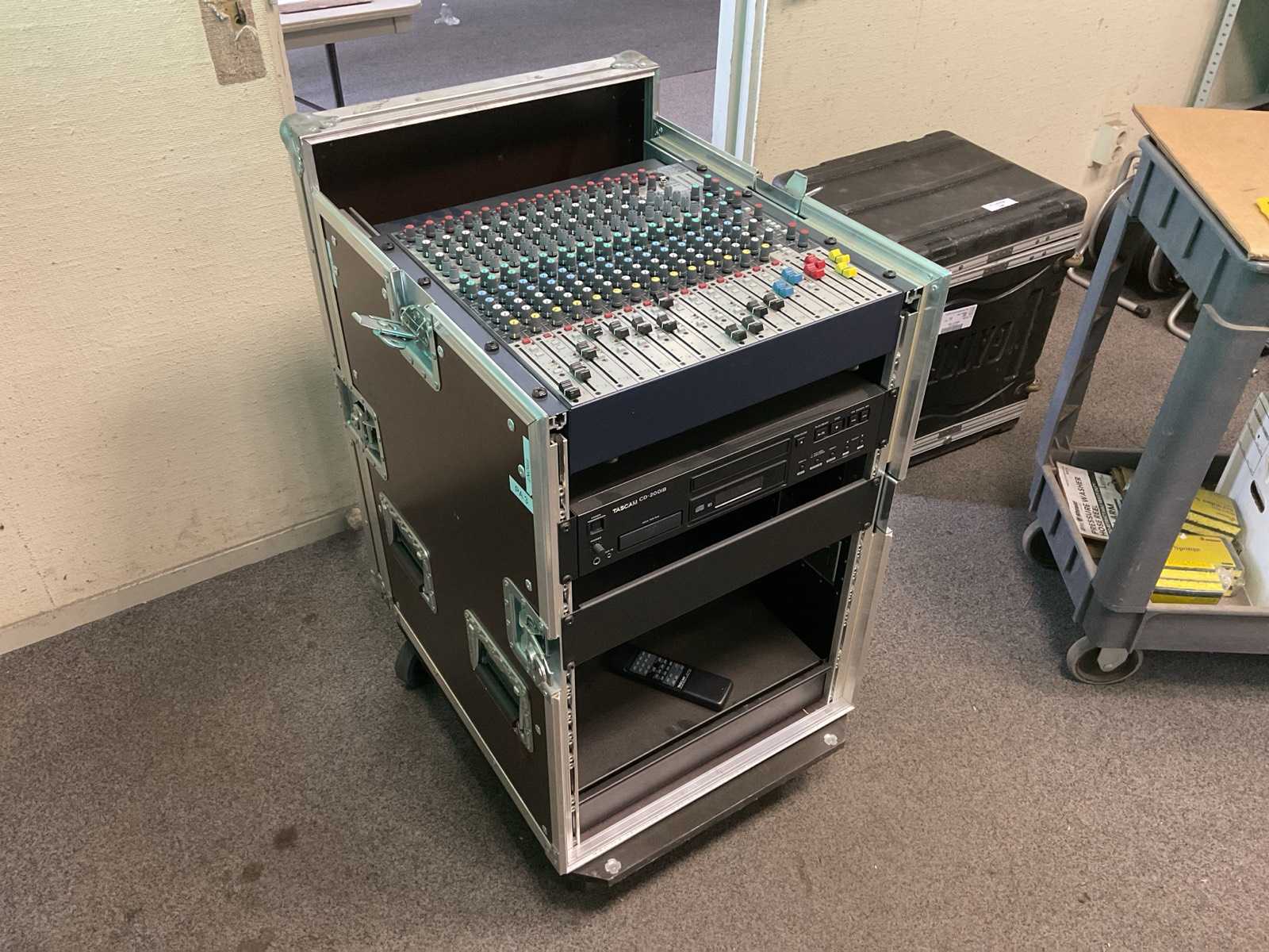 Soundcraft GB 2R 12/2 Mengpaneel