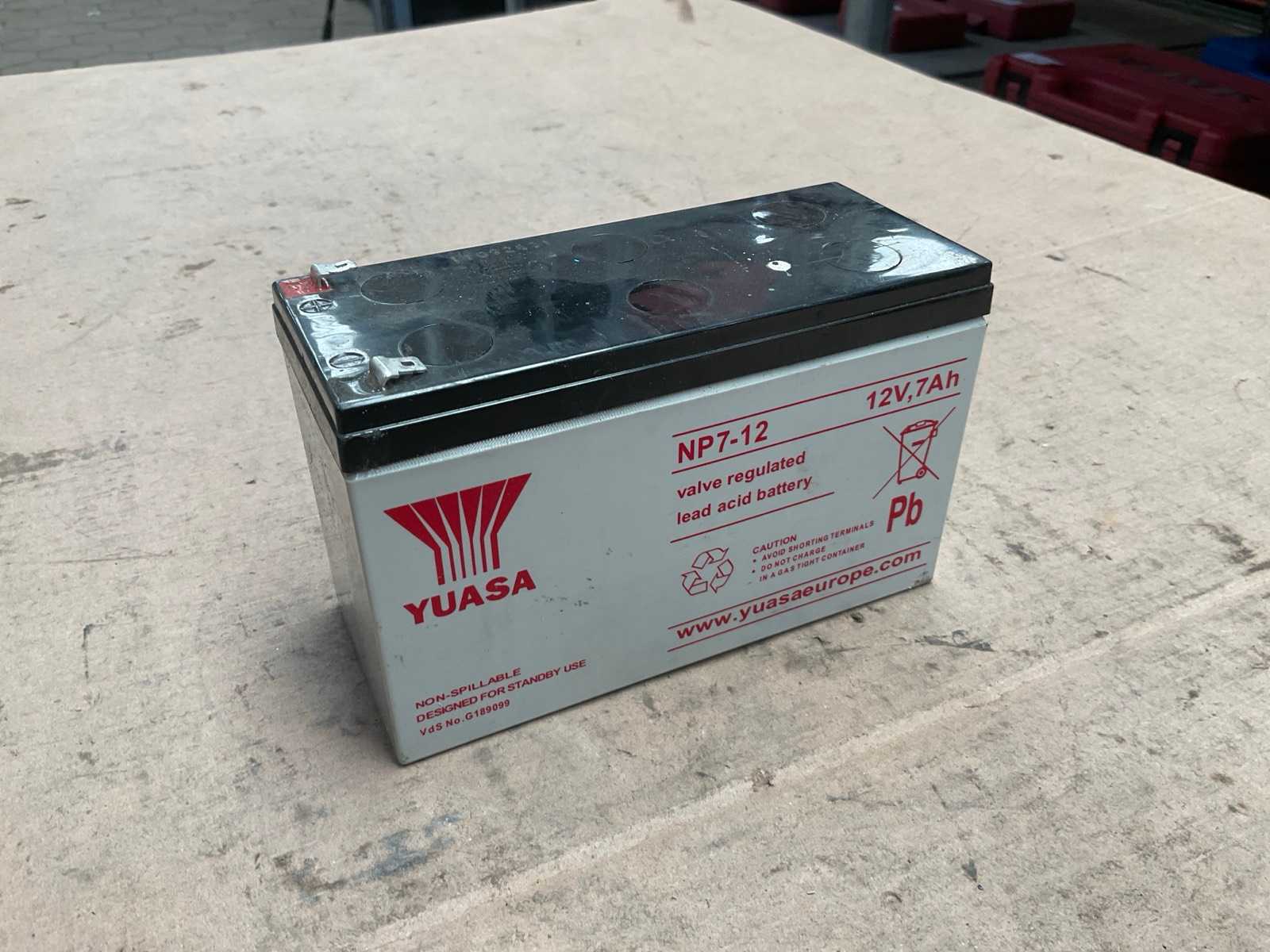 Yuasa Oplaadbare loodzuur accu