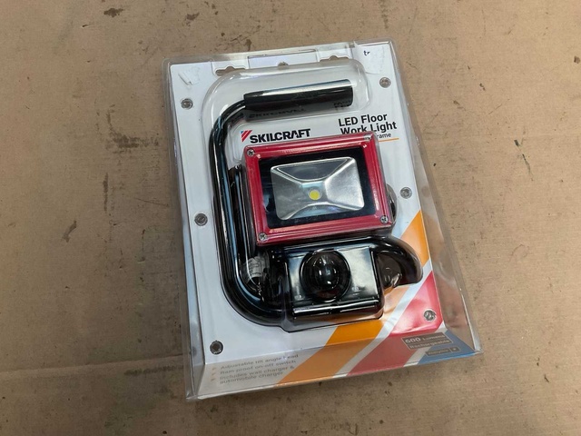 Skilcraft Floor work light