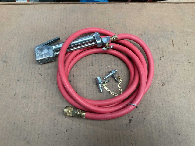 Milton Tire inflator kit