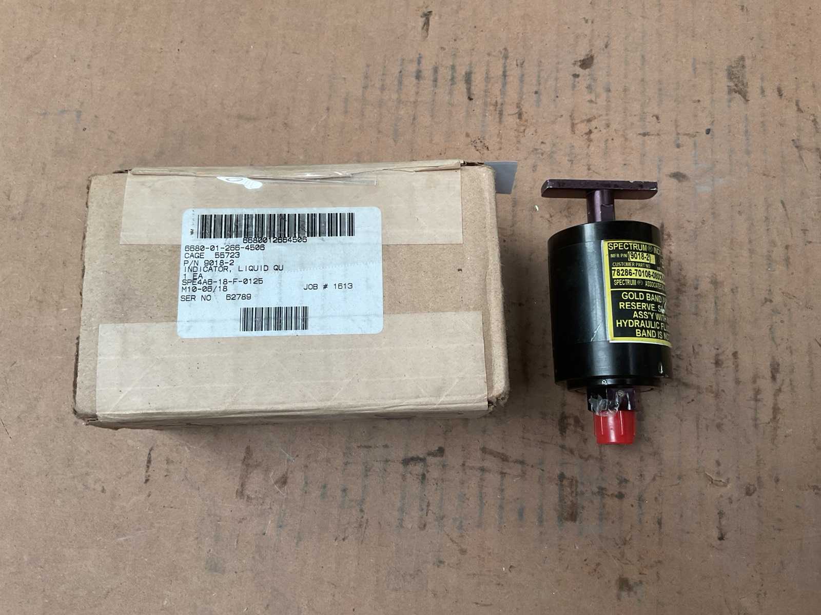 Liquid quantity indicator (2x)