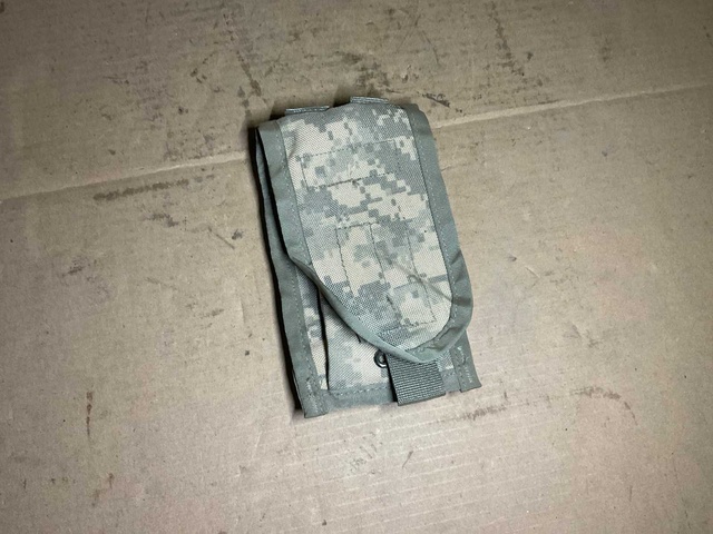M4 two magazine pouch (47x)