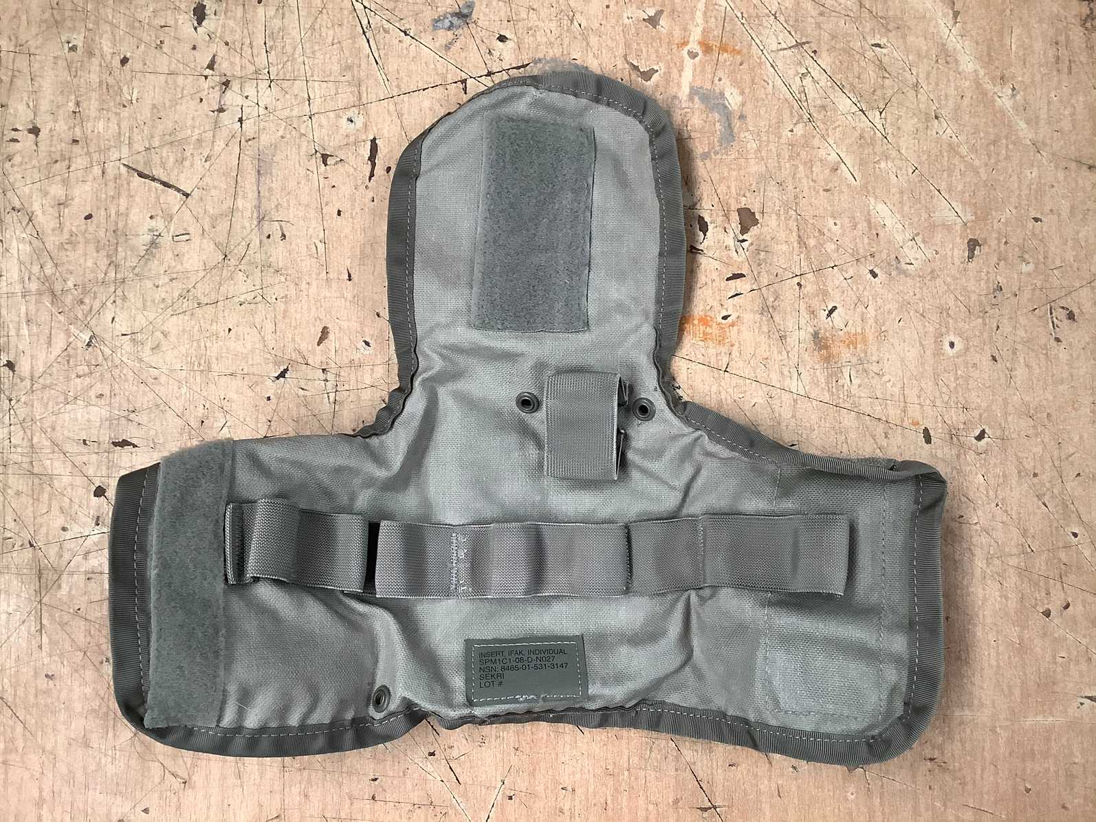 First aid insert (6x)