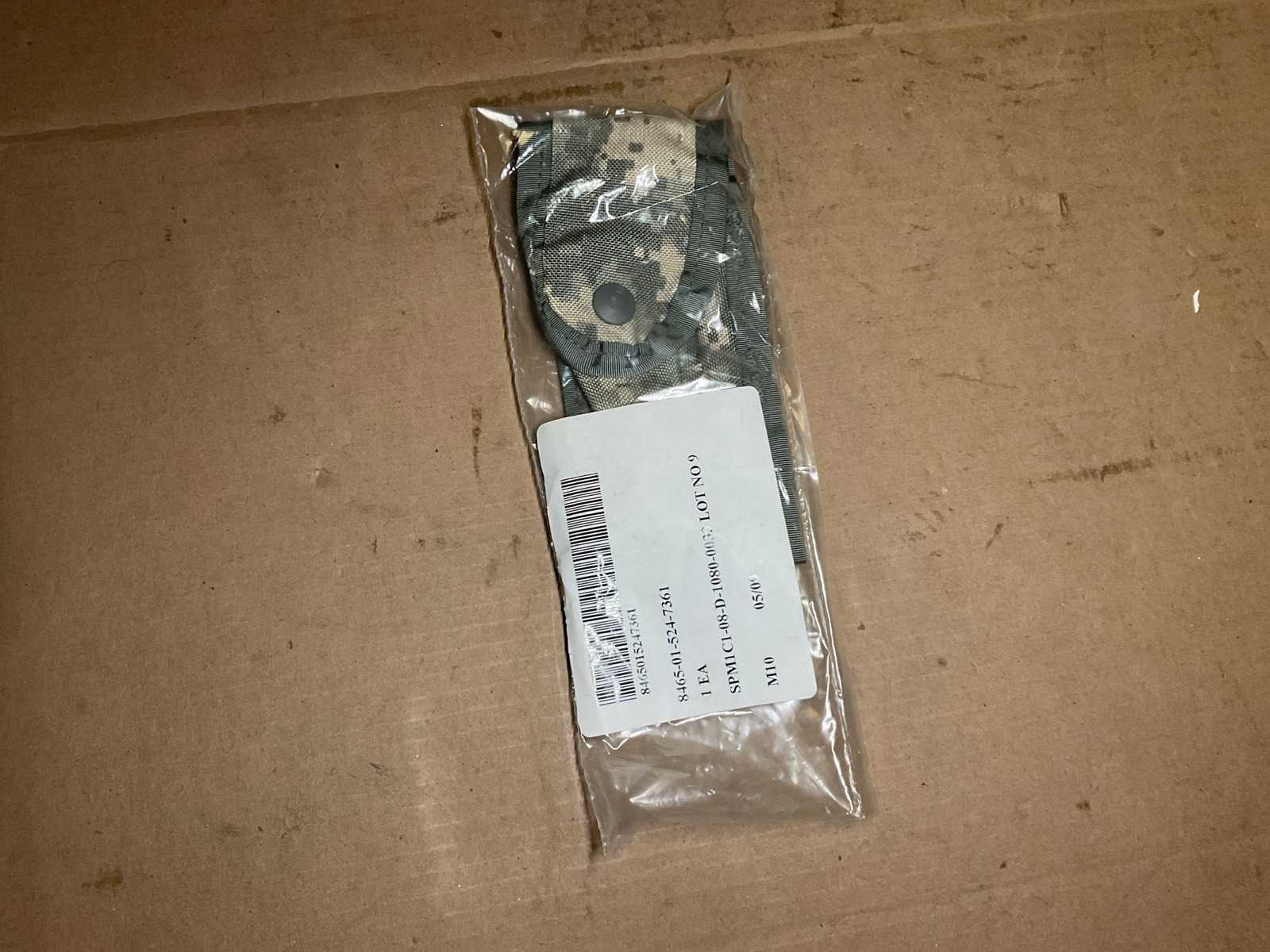 Ammunition magazine pocket (4x)