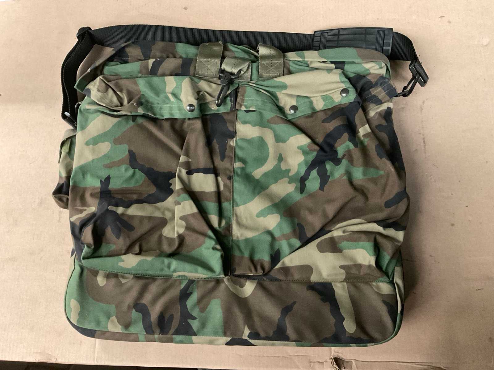 Flyers helmet bag (4x)