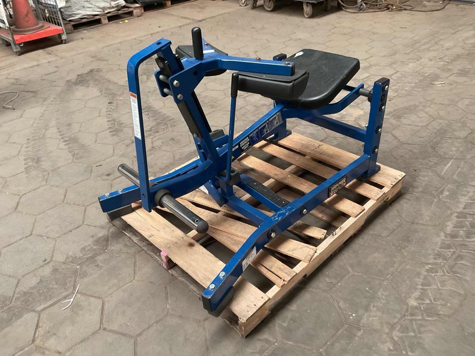 Hammer Strength Seated Calf