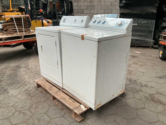 Whirlpool 1X Wasmachine, 1x droger (2x)