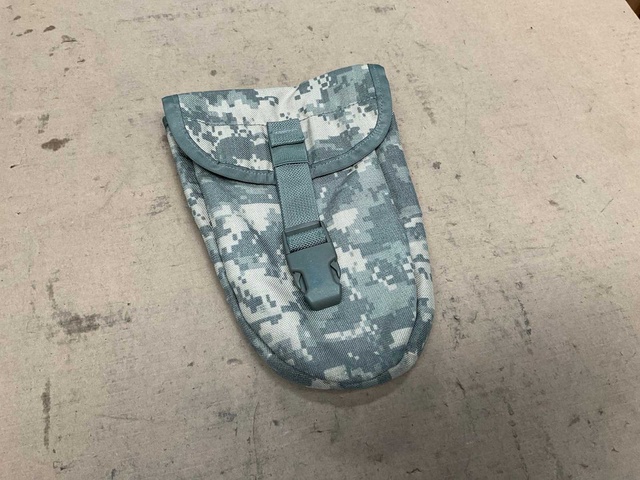Entrenching tool pouch UCP (5x)