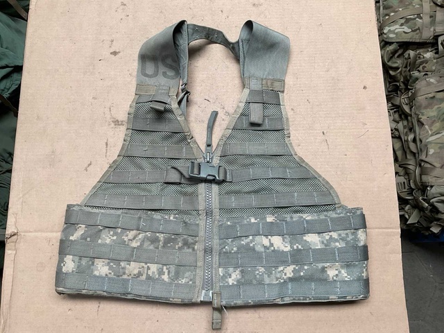 Fighting load carrier UCP (10x)