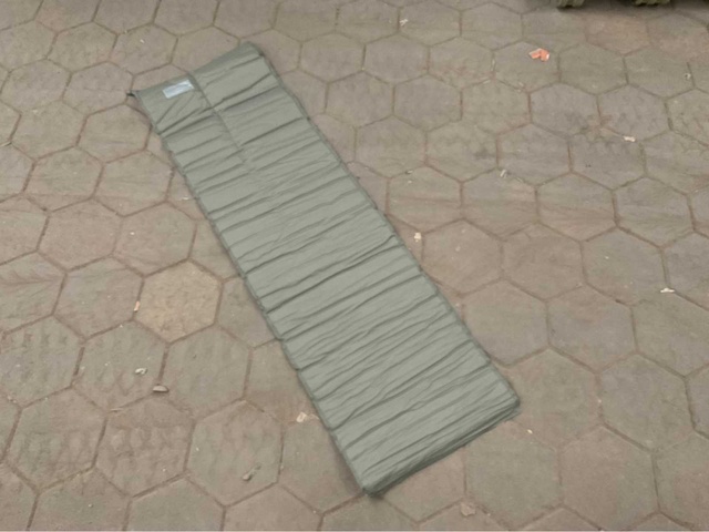 Self inflating sleeping mat (7x)