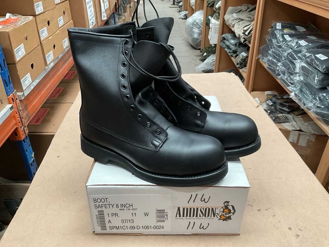 Addison Size; 11W Safety boot