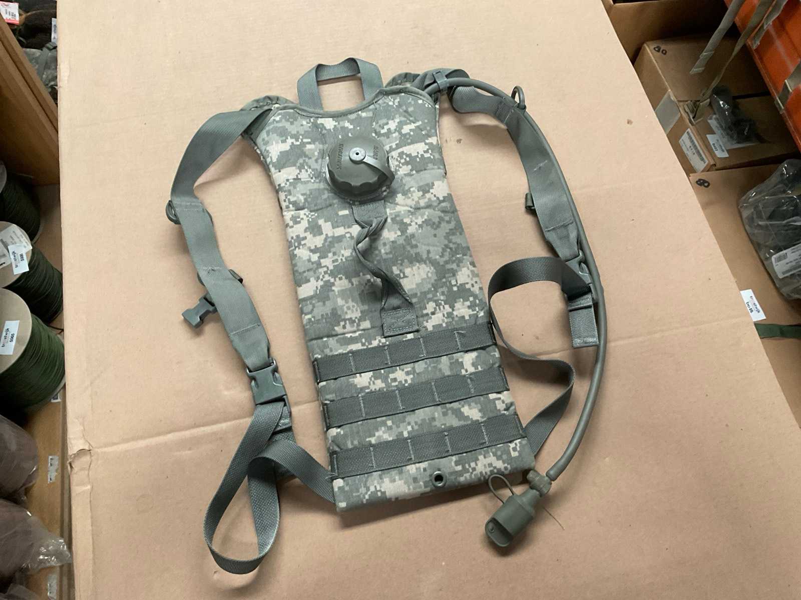Hydration system carrier UCP (5x)