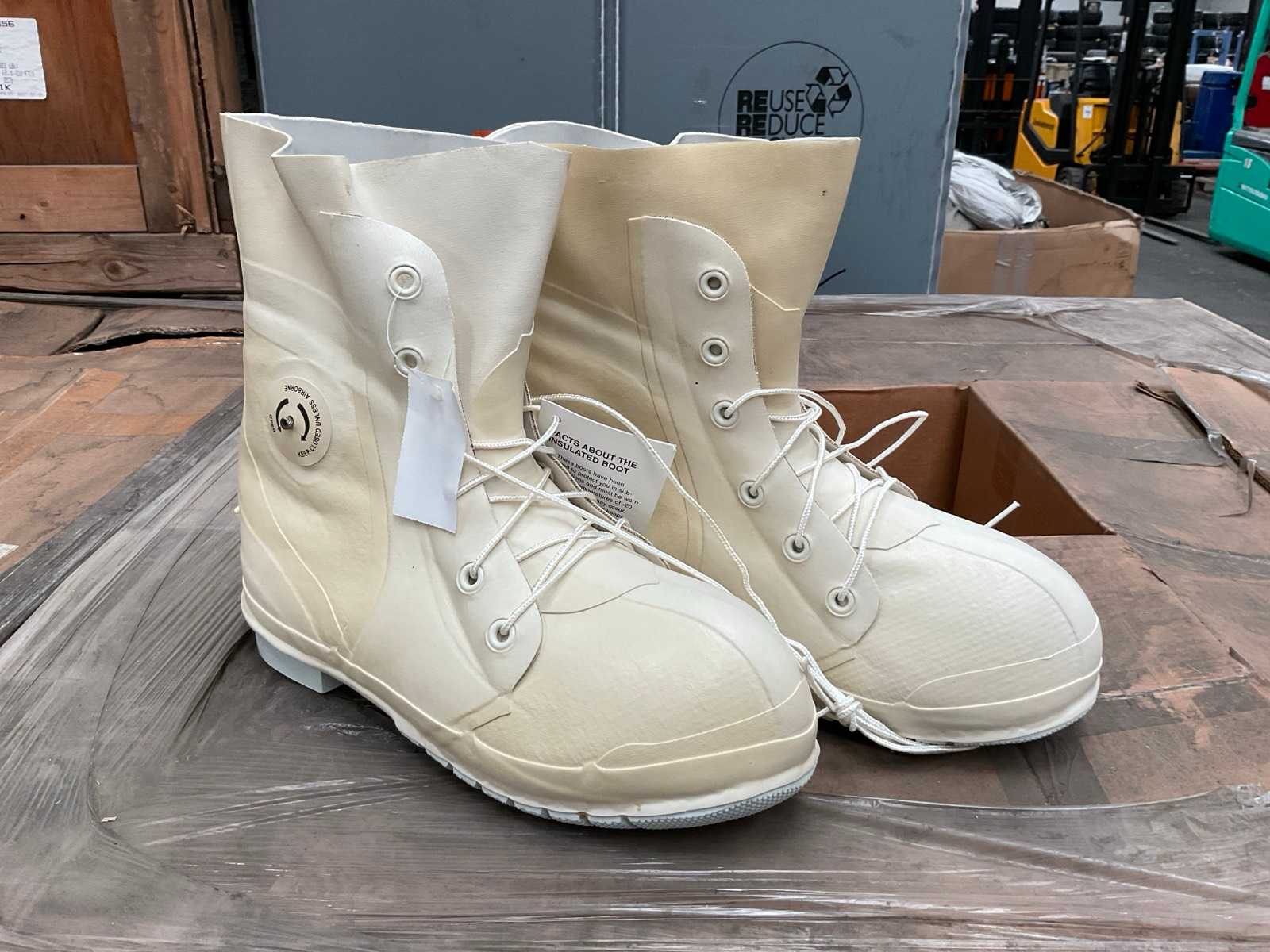 Extreme cold weather bunny boots (40x)