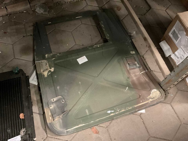 Hummer Vehicle door