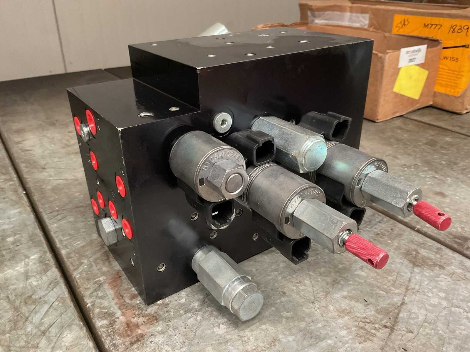 Hydraulic Manifold Assembly