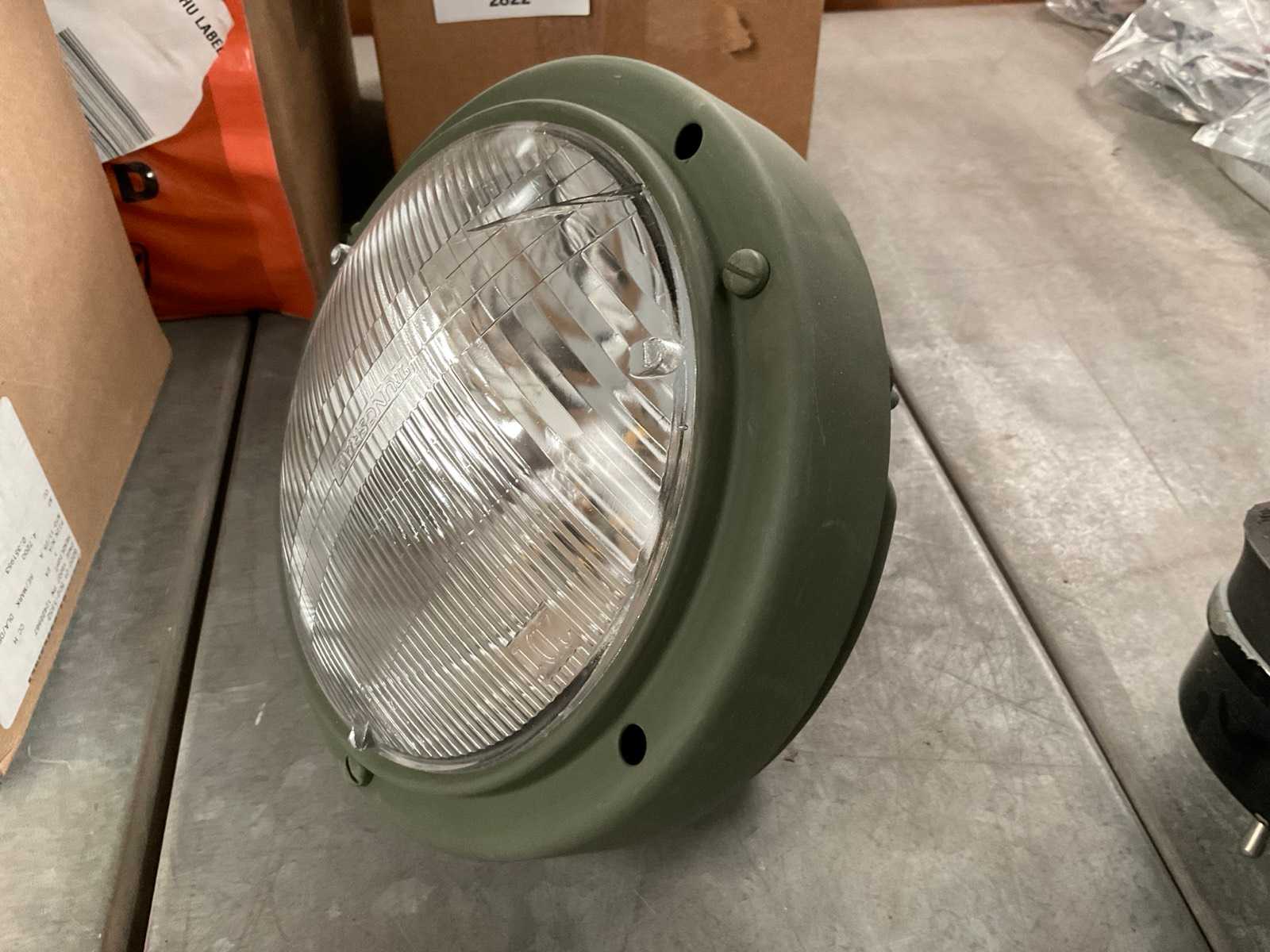 Military headlight