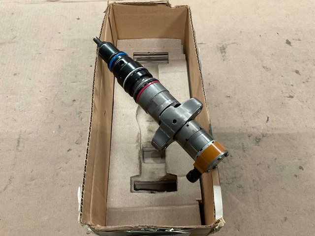 CAT Brandstof injector