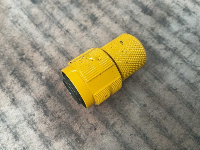 Control Indicator Jumper Plug (2x)