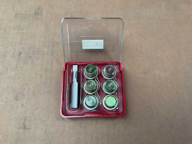 M20 Oil screw chaser set