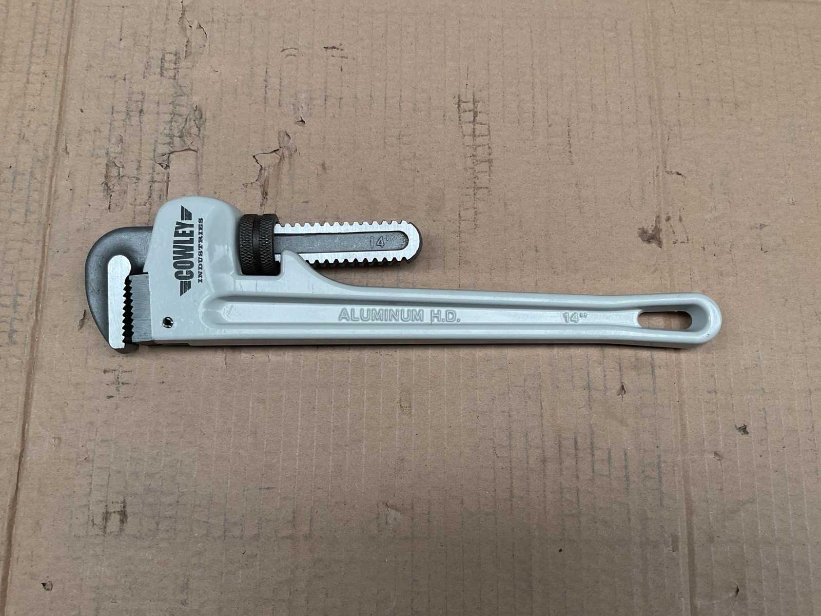 Cowley industries 14” Pijptang