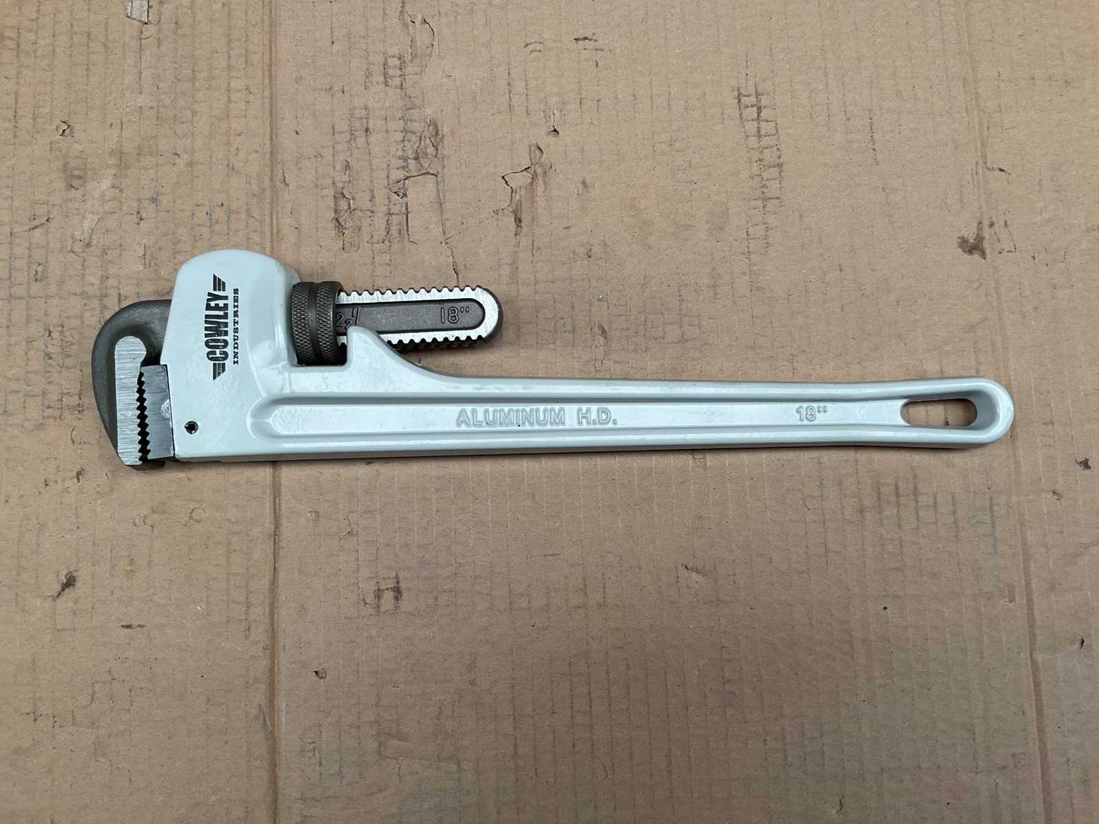 Cowley industries 18” Pijptang