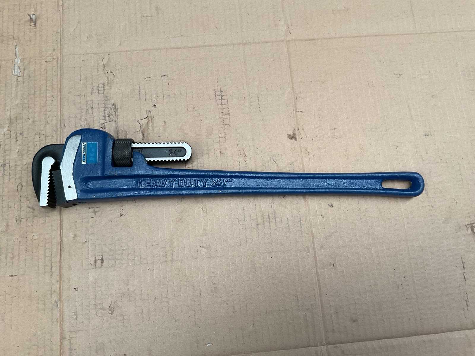 XP Tools 24” Pijptang