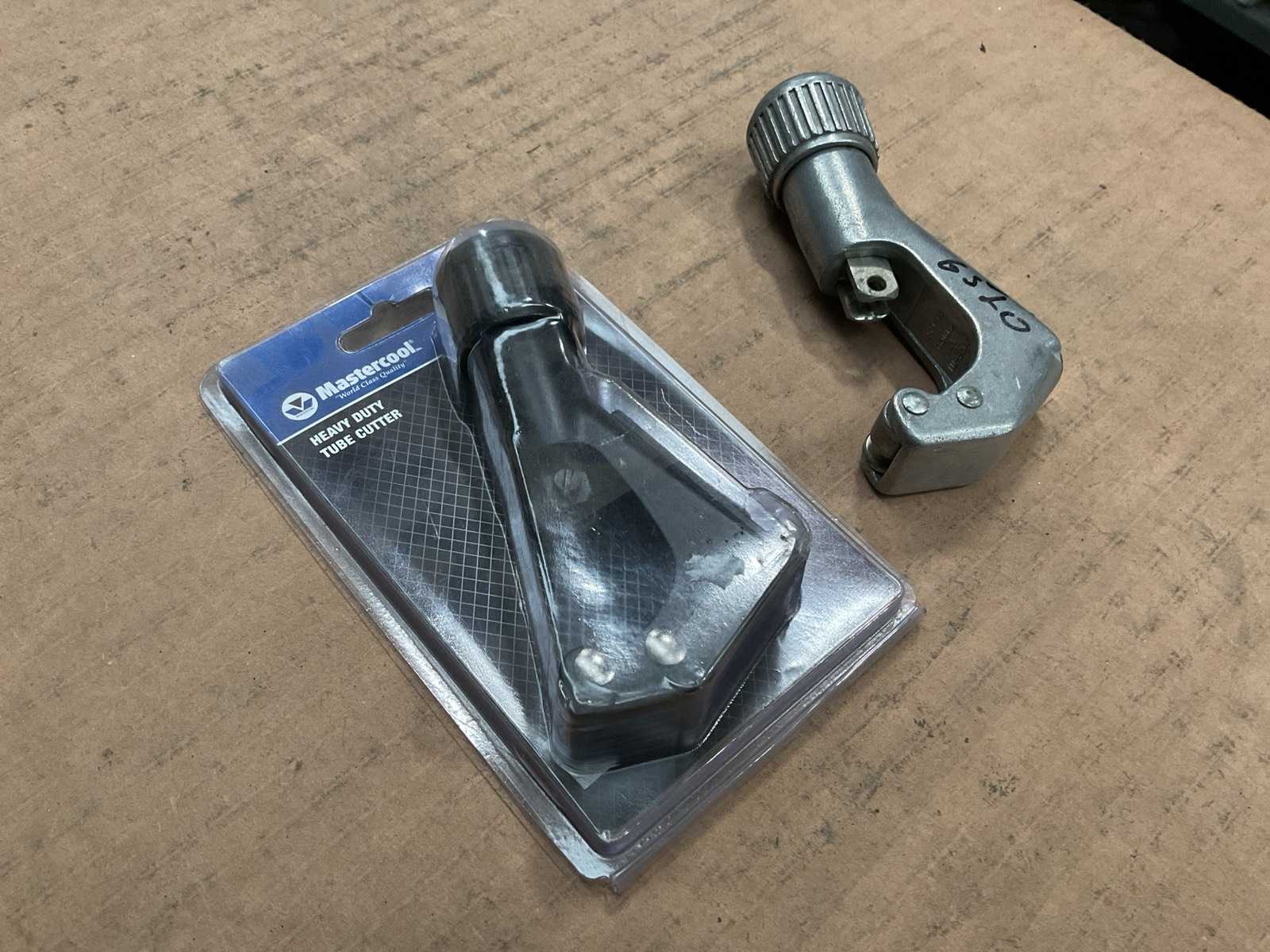 Mastercool 70033 Tube Cutter (2x)