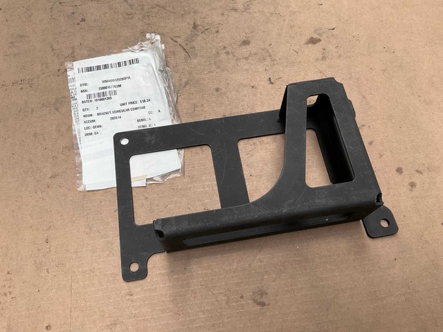 Vehicular component bracket (2x)
