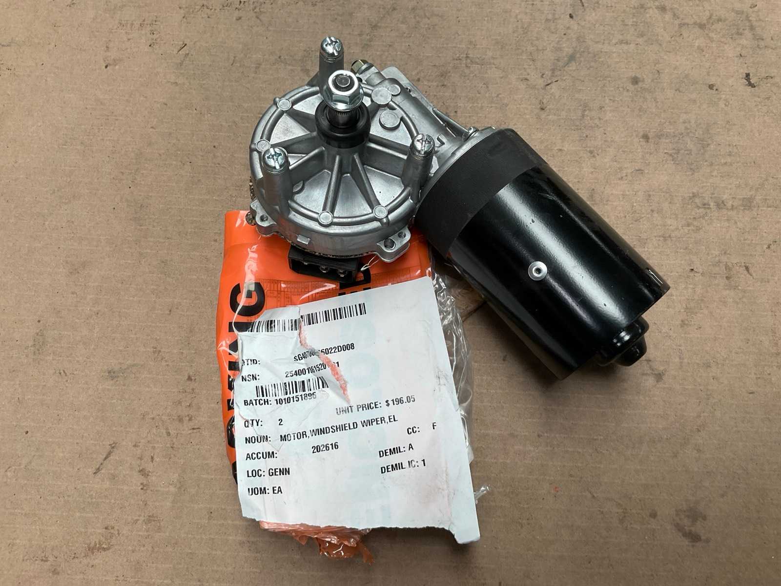 Windshield wiper motor