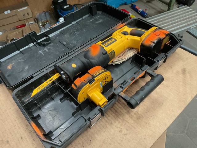 DeWalt DC385 Reciprozaag