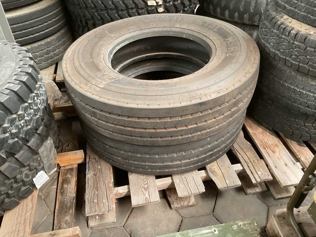 Continental Band (2x)