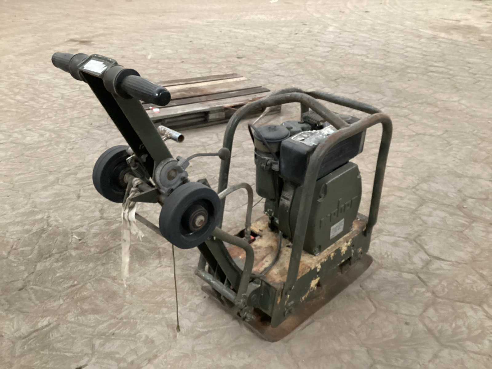 Weber RC 48-2 Trilplaat
