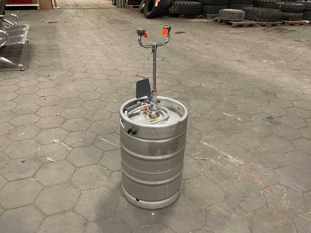 Guardian equipment Portable eye wash station