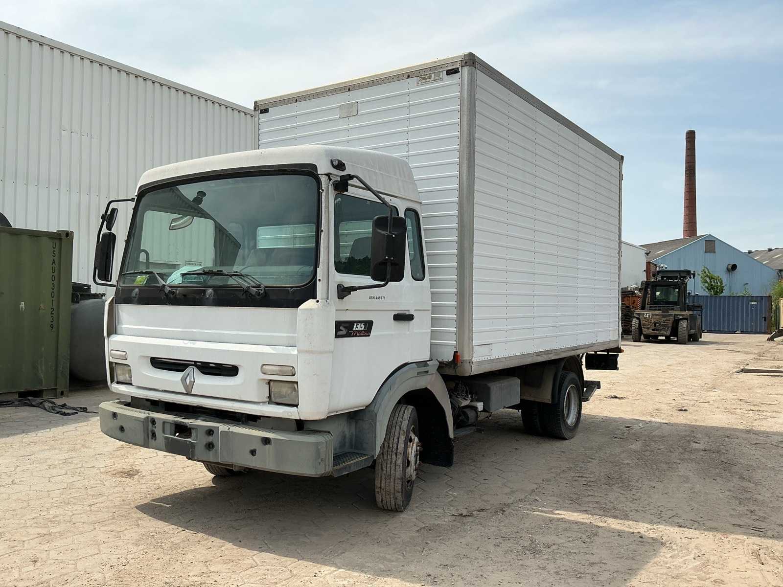 Renault - 135 Midliner - Truck
