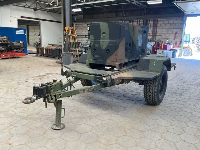 2003 Fermont DIV MEP-803A Stroomgenerator op aanhanger