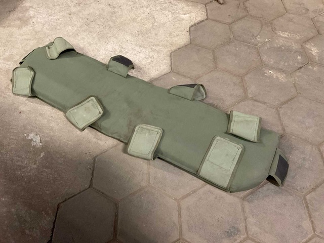 Cushioning pad