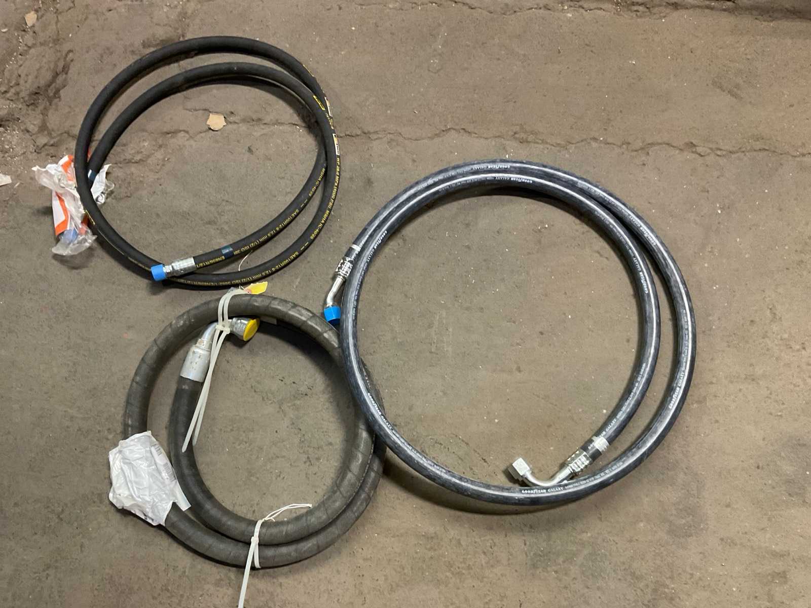 Nonmettalic hose assembly (3x)