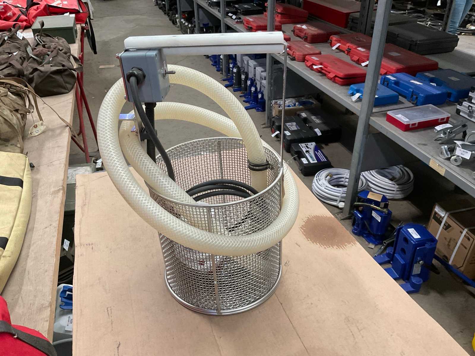 Clear water pumping unit