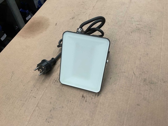 Fluxon LB30F Schijnwerper