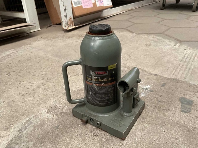 K-Tool Hydraulic Bottle Jack (2x)
