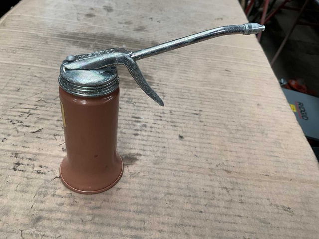 Goldenrod Oiler Pump